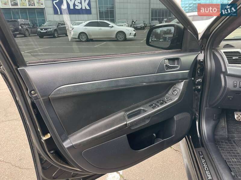 Седан Mitsubishi Lancer 2007 в Одессе