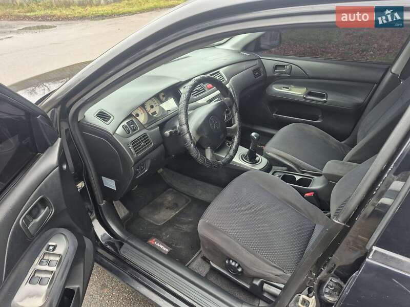 Седан Mitsubishi Lancer 2005 в Зіньківі фото 11 Седан Mitsubishi Lancer 2005 в Зіньківі