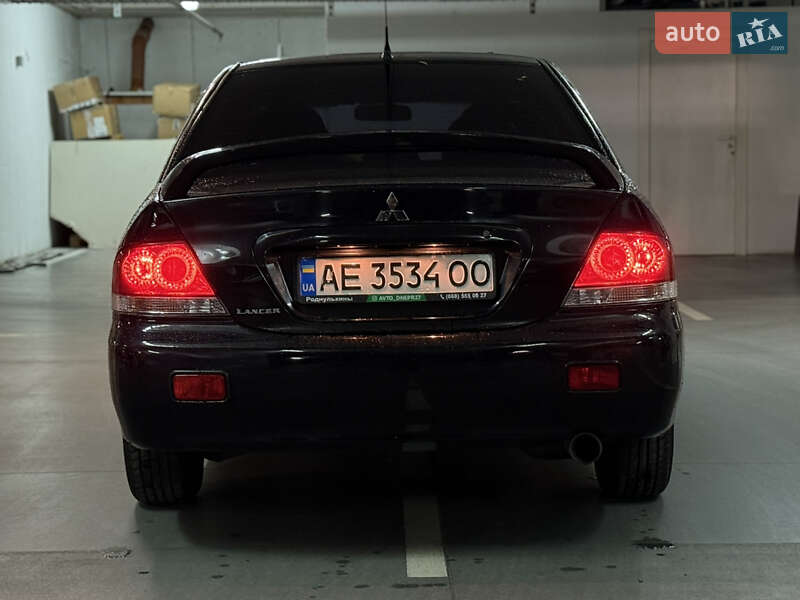 Седан Mitsubishi Lancer 2008 в Днепре