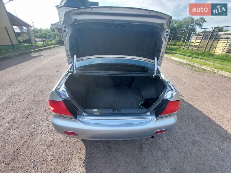 Седан Mitsubishi Lancer 2008 в Луцке фото 11 Седан Mitsubishi Lancer 2008 в Луцке