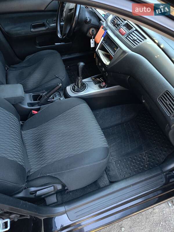 Седан Mitsubishi Lancer 2006 в Дніпрі