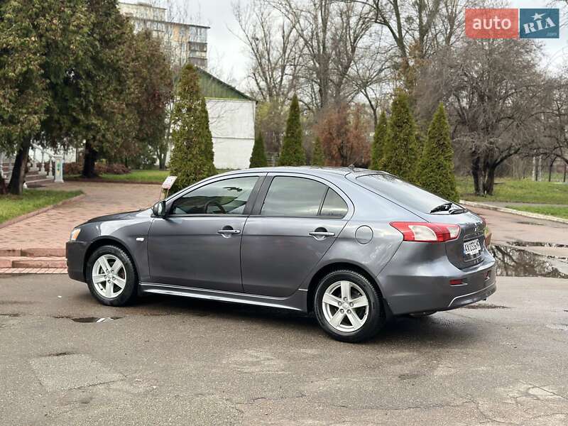 Хетчбек Mitsubishi Lancer 2009 в Києві
