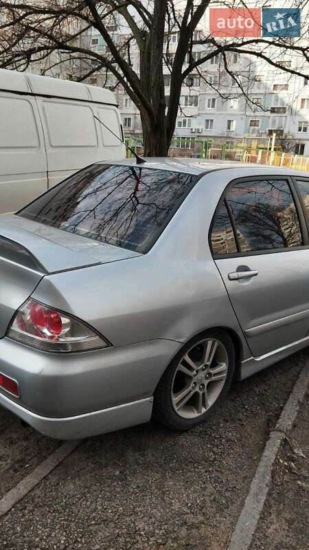 Седан Mitsubishi Lancer 2006 в Кам'янському фото 7 Седан Mitsubishi Lancer 2006 в Кам'янському