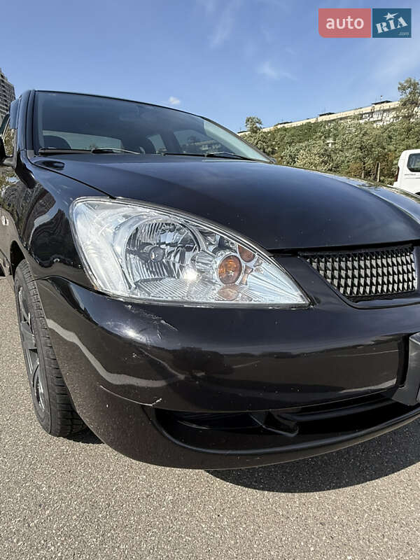 Седан Mitsubishi Lancer 2008 в Киеве