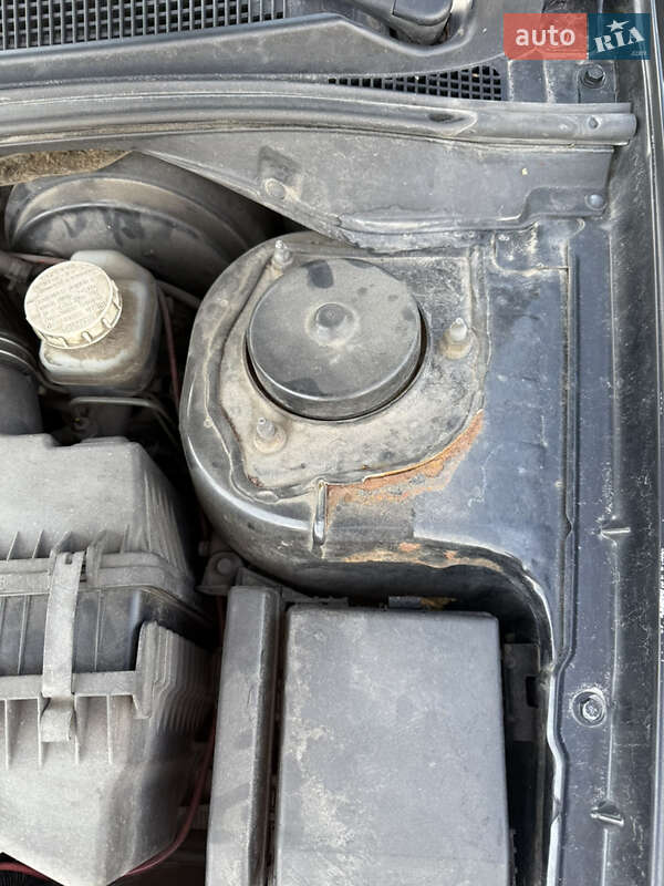 Седан Mitsubishi Lancer 2008 в Киеве