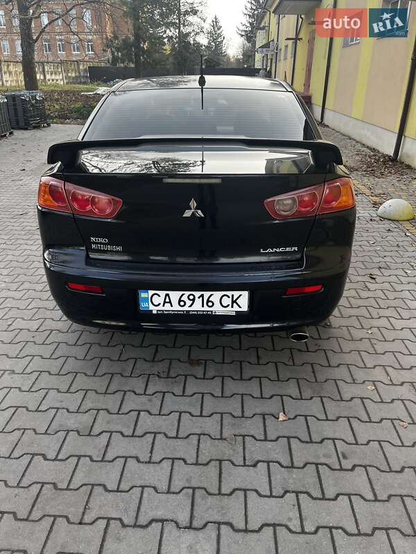 Седан Mitsubishi Lancer 2008 в Умани