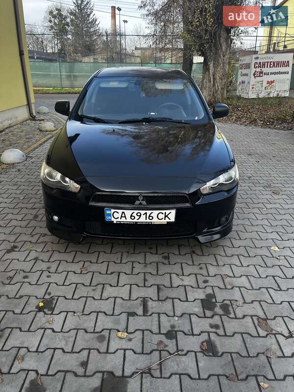 Седан Mitsubishi Lancer 2008 в Умани