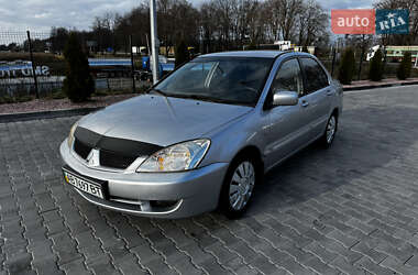 Седан Mitsubishi Lancer 2006 в Виннице