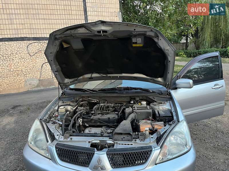 Седан Mitsubishi Lancer 2006 в Кривому Розі