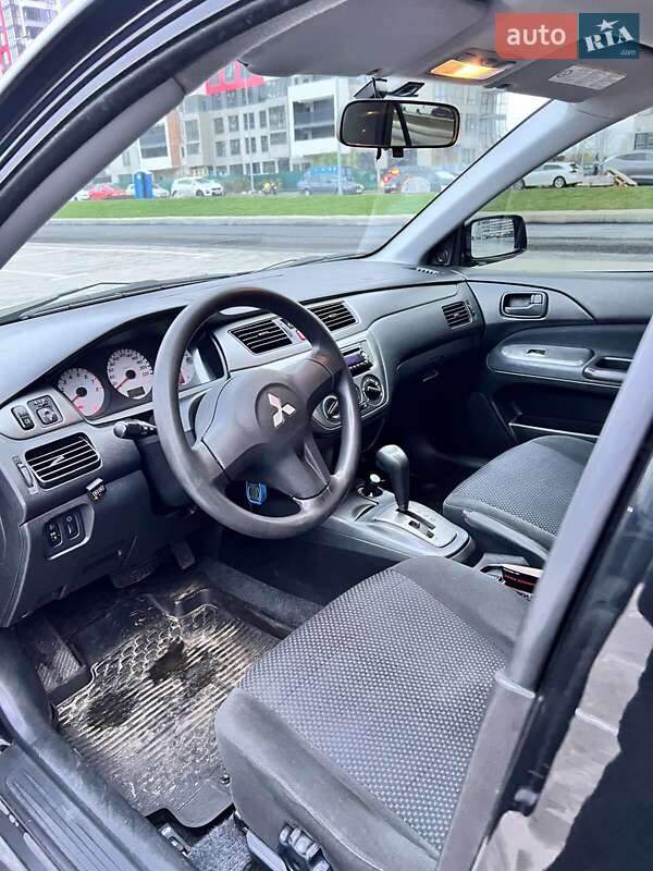 Седан Mitsubishi Lancer 2008 в Києві