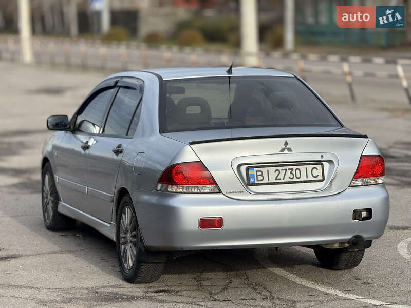 Седан Mitsubishi Lancer 2005 в Кременчуге фото 5 Седан Mitsubishi Lancer 2005 в Кременчуге