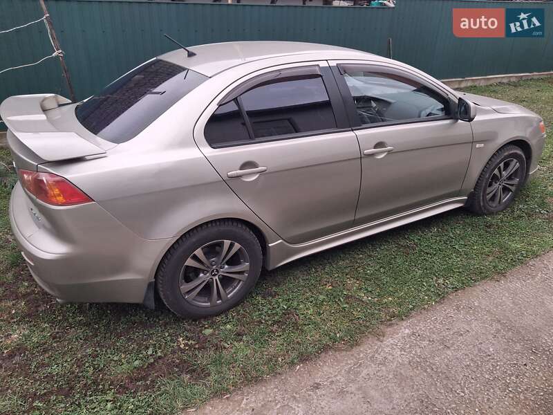 Седан Mitsubishi Lancer 2007 в Києві фото 3 Седан Mitsubishi Lancer 2007 в Києві
