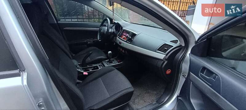 Седан Mitsubishi Lancer 2008 в Львові