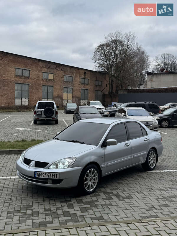 Седан Mitsubishi Lancer 2008 в Житомире