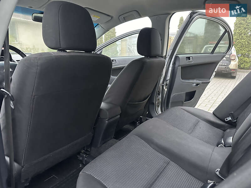 Седан Mitsubishi Lancer 2009 в Харкові