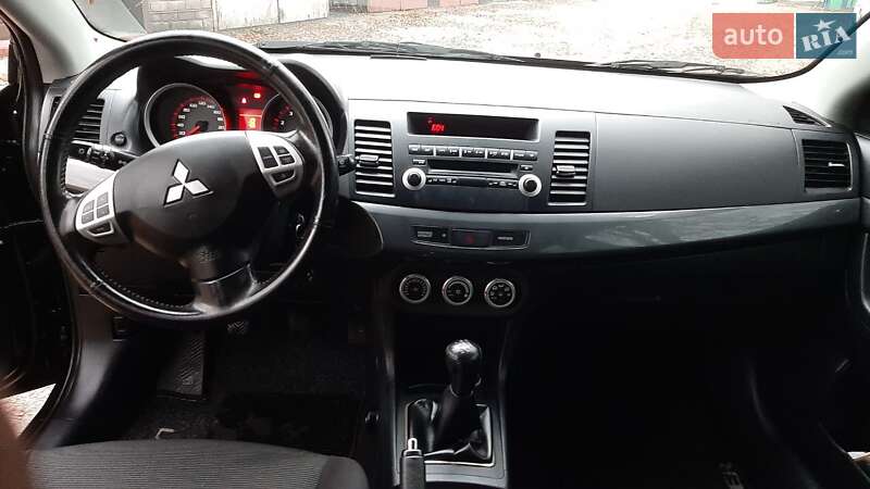 Седан Mitsubishi Lancer 2008 в Запоріжжі