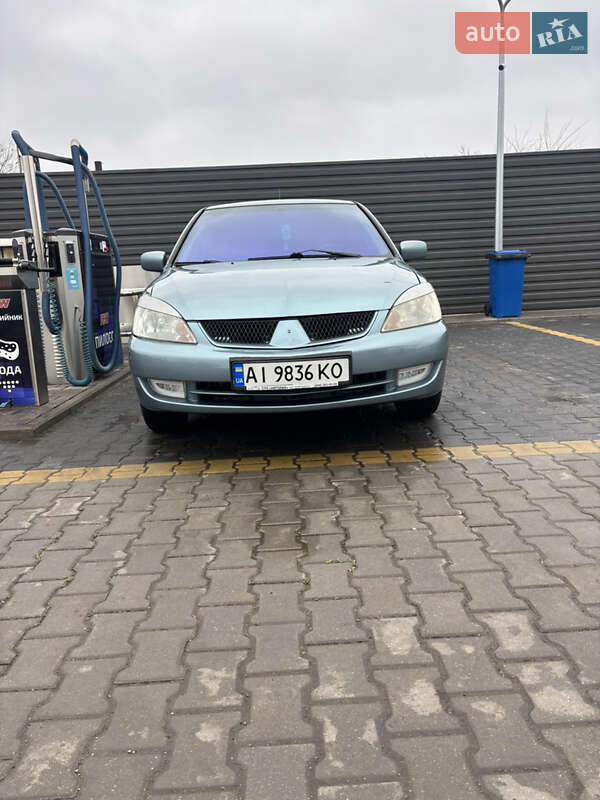 Седан Mitsubishi Lancer 2006 в Миколаєві