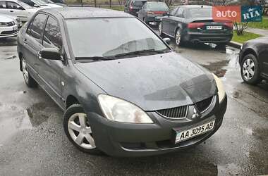 Седан Mitsubishi Lancer 2004 в Києві