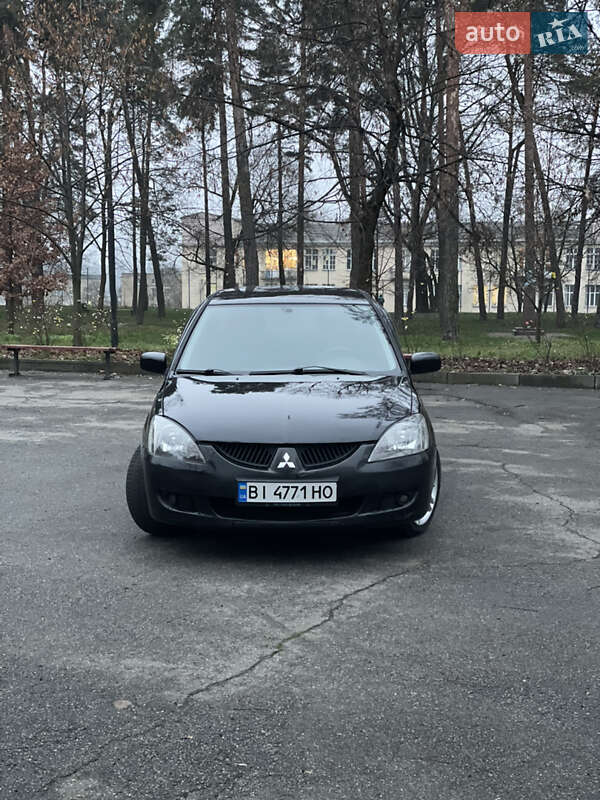 Седан Mitsubishi Lancer 2005 в Києві