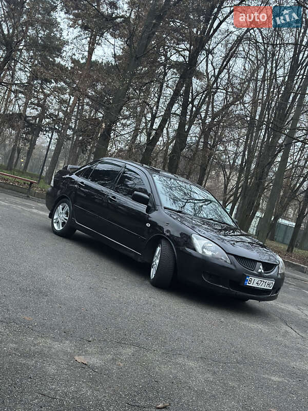 Седан Mitsubishi Lancer 2005 в Києві