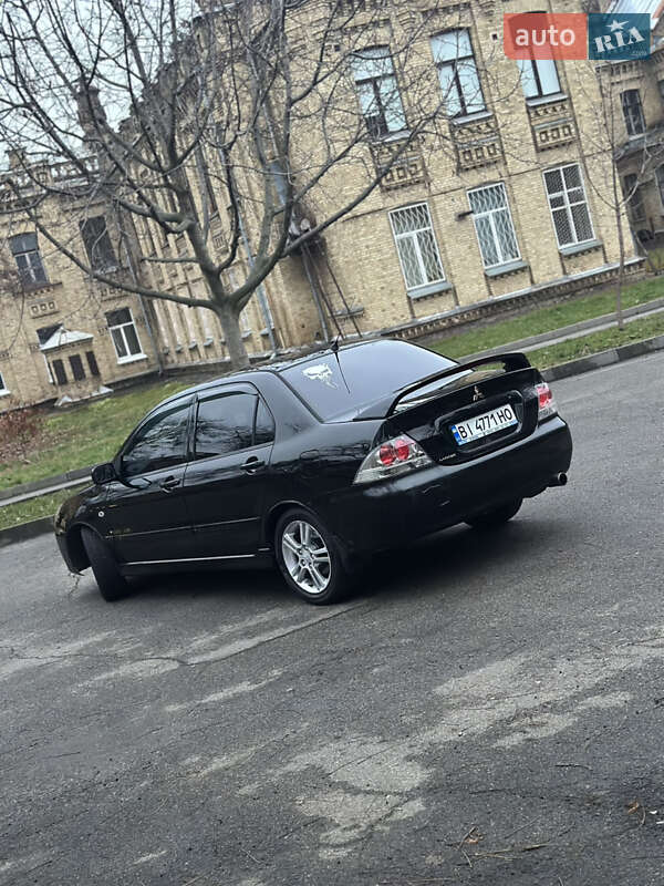 Седан Mitsubishi Lancer 2005 в Києві