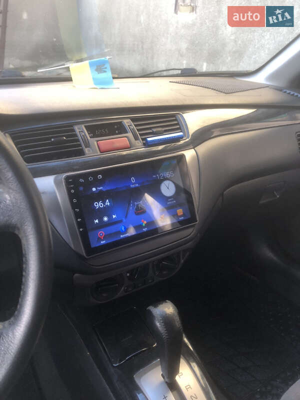 Седан Mitsubishi Lancer 2005 в Киеве фото 9 Седан Mitsubishi Lancer 2005 в Киеве