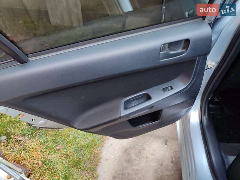 Седан Mitsubishi Lancer 2008 в Жашкове фото 21 Седан Mitsubishi Lancer 2008 в Жашкове