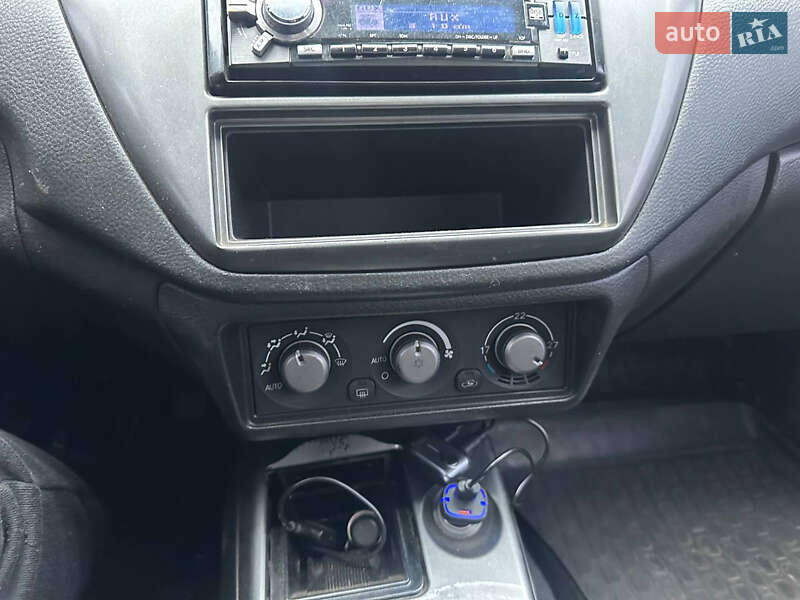 Седан Mitsubishi Lancer 2007 в Черкассах фото 11 Седан Mitsubishi Lancer 2007 в Черкассах