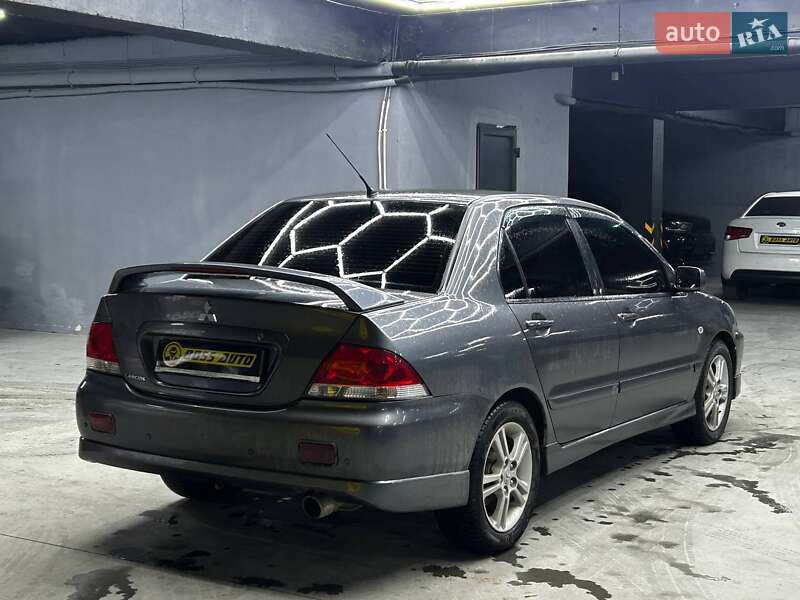 Седан Mitsubishi Lancer 2006 в Чернівцях фото 6 Седан Mitsubishi Lancer 2006 в Чернівцях