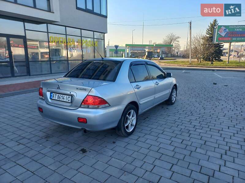 Седан Mitsubishi Lancer 2009 в Ивано-Франковске