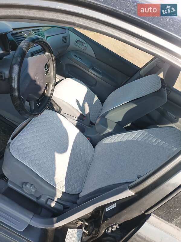 Седан Mitsubishi Lancer 2002 в Одессе