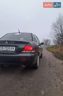 Седан Mitsubishi Lancer 2004 в Чернігові