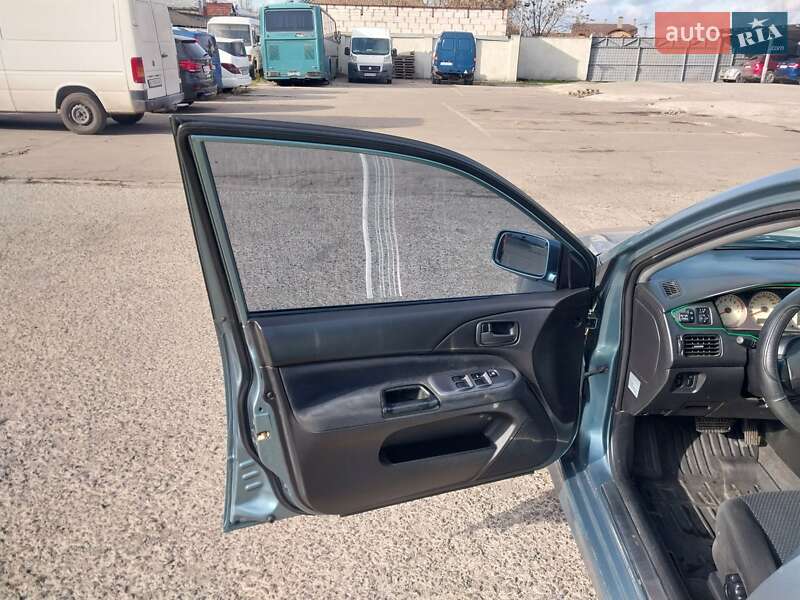 Седан Mitsubishi Lancer 2006 в Николаеве