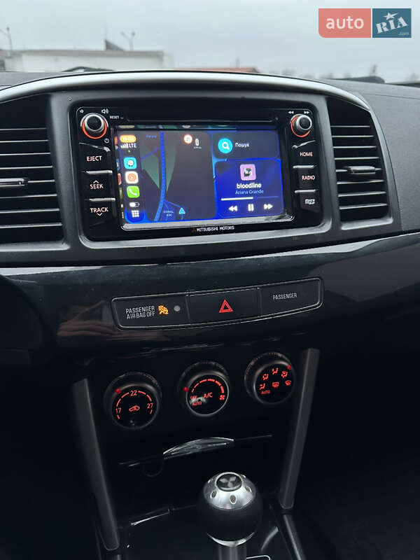 Седан Mitsubishi Lancer 2017 в Києві фото 22 Седан Mitsubishi Lancer 2017 в Києві