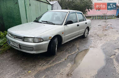 Седан Mitsubishi Lancer 1995 в Красилові