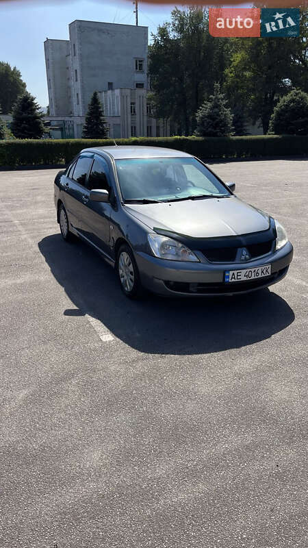 Седан Mitsubishi Lancer 2006 в Кам'янському