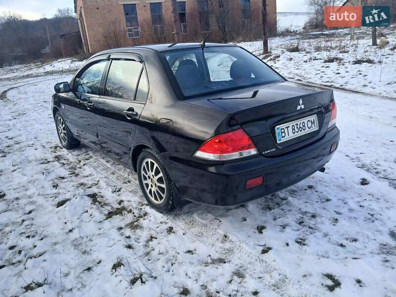 Седан Mitsubishi Lancer 2005 в Герце