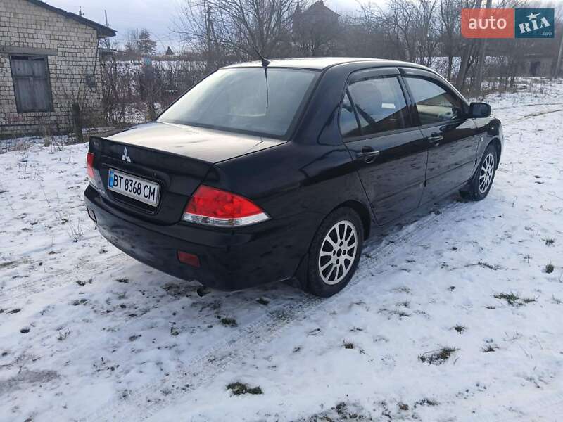 Седан Mitsubishi Lancer 2005 в Герце
