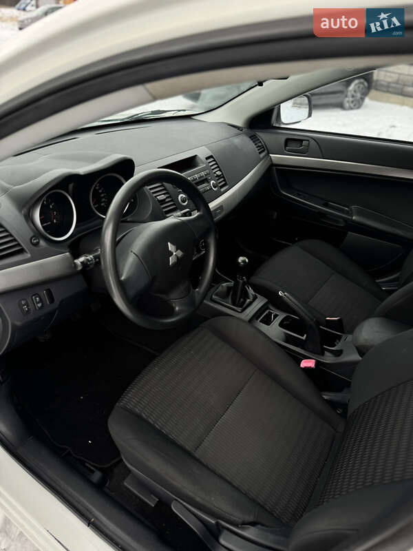 Хэтчбек Mitsubishi Lancer 2012 в Луцке