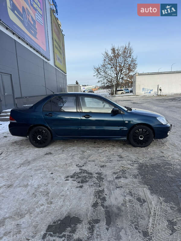 Седан Mitsubishi Lancer 2006 в Киеве фото 5 Седан Mitsubishi Lancer 2006 в Киеве