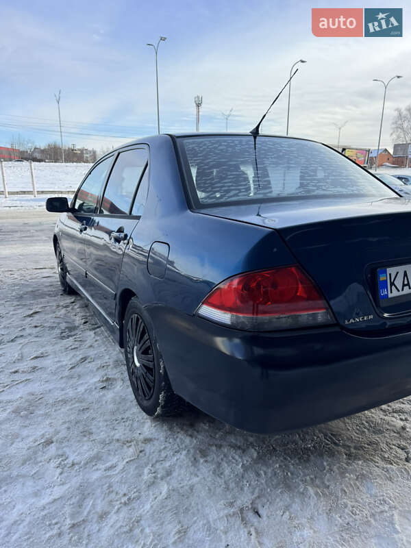 Седан Mitsubishi Lancer 2006 в Киеве фото 10 Седан Mitsubishi Lancer 2006 в Киеве