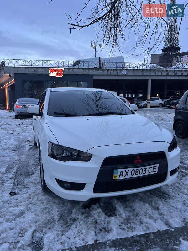 Седан Mitsubishi Lancer 2009 в Харькове фото 3 Седан Mitsubishi Lancer 2009 в Харькове