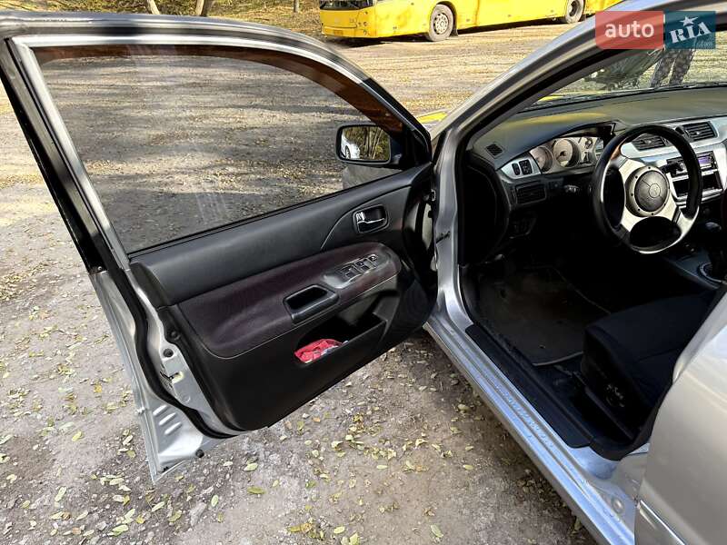 Седан Mitsubishi Lancer 2006 в Днепре фото 25 Седан Mitsubishi Lancer 2006 в Днепре