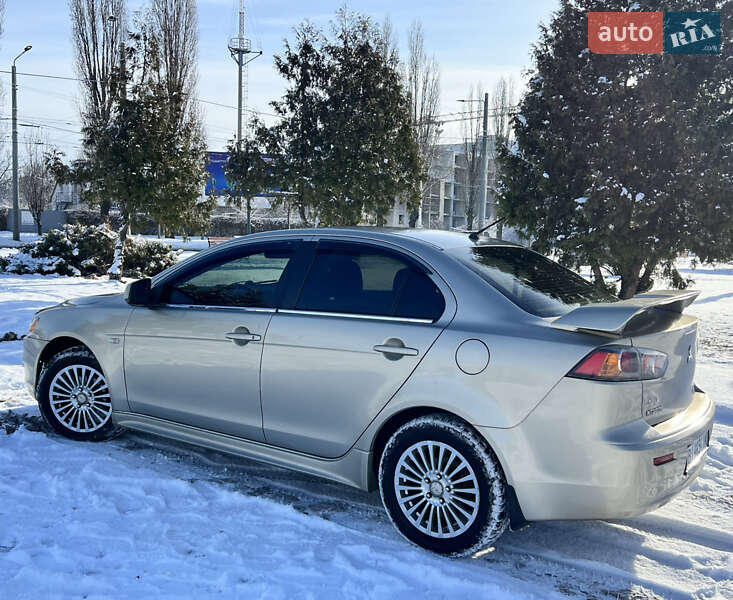 Седан Mitsubishi Lancer 2008 в Кременчуці