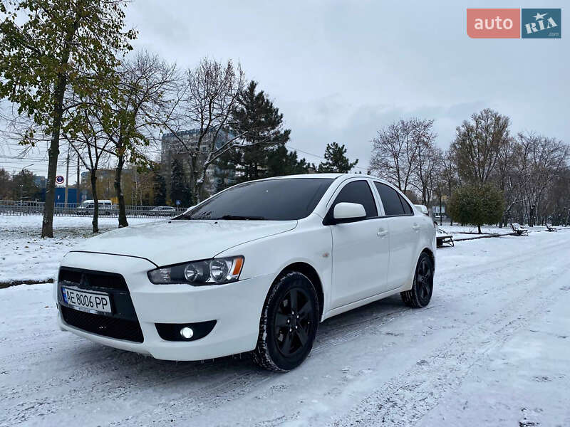 Mitsubishi Lancer 2011