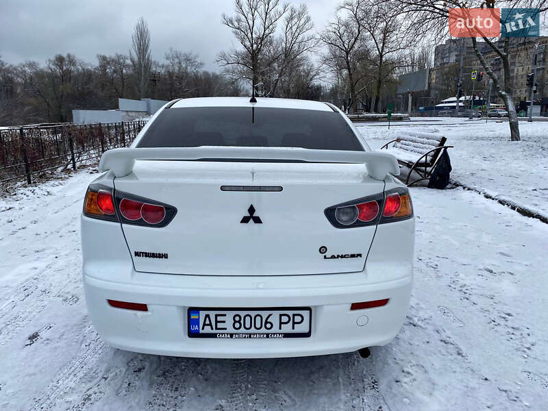 Седан Mitsubishi Lancer 2011 в Днепре