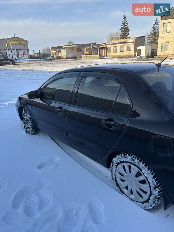 Седан Mitsubishi Lancer 2008 в Гайсину