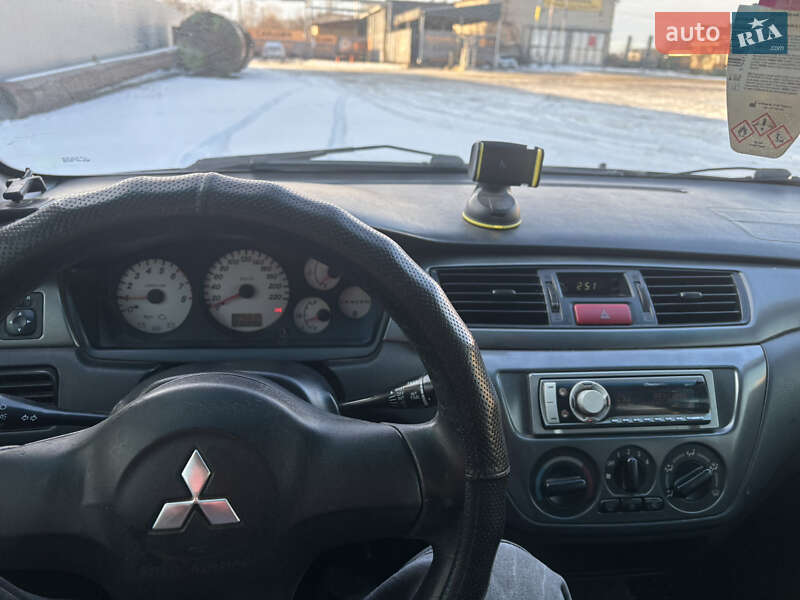 Седан Mitsubishi Lancer 2008 в Гайсину