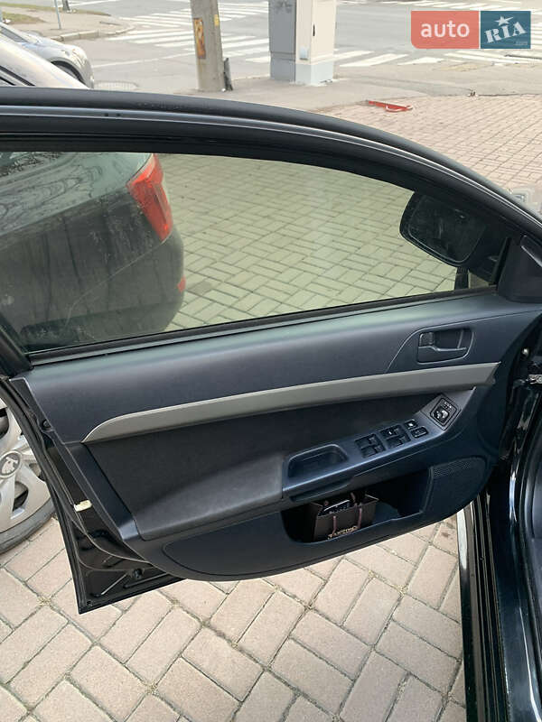 Седан Mitsubishi Lancer 2008 в Киеве фото 8 Седан Mitsubishi Lancer 2008 в Киеве
