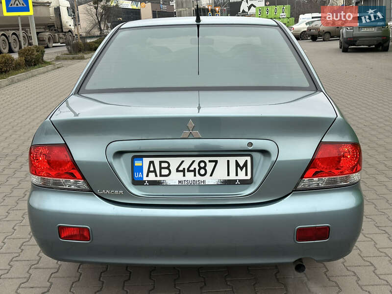 Седан Mitsubishi Lancer 2007 в Виннице